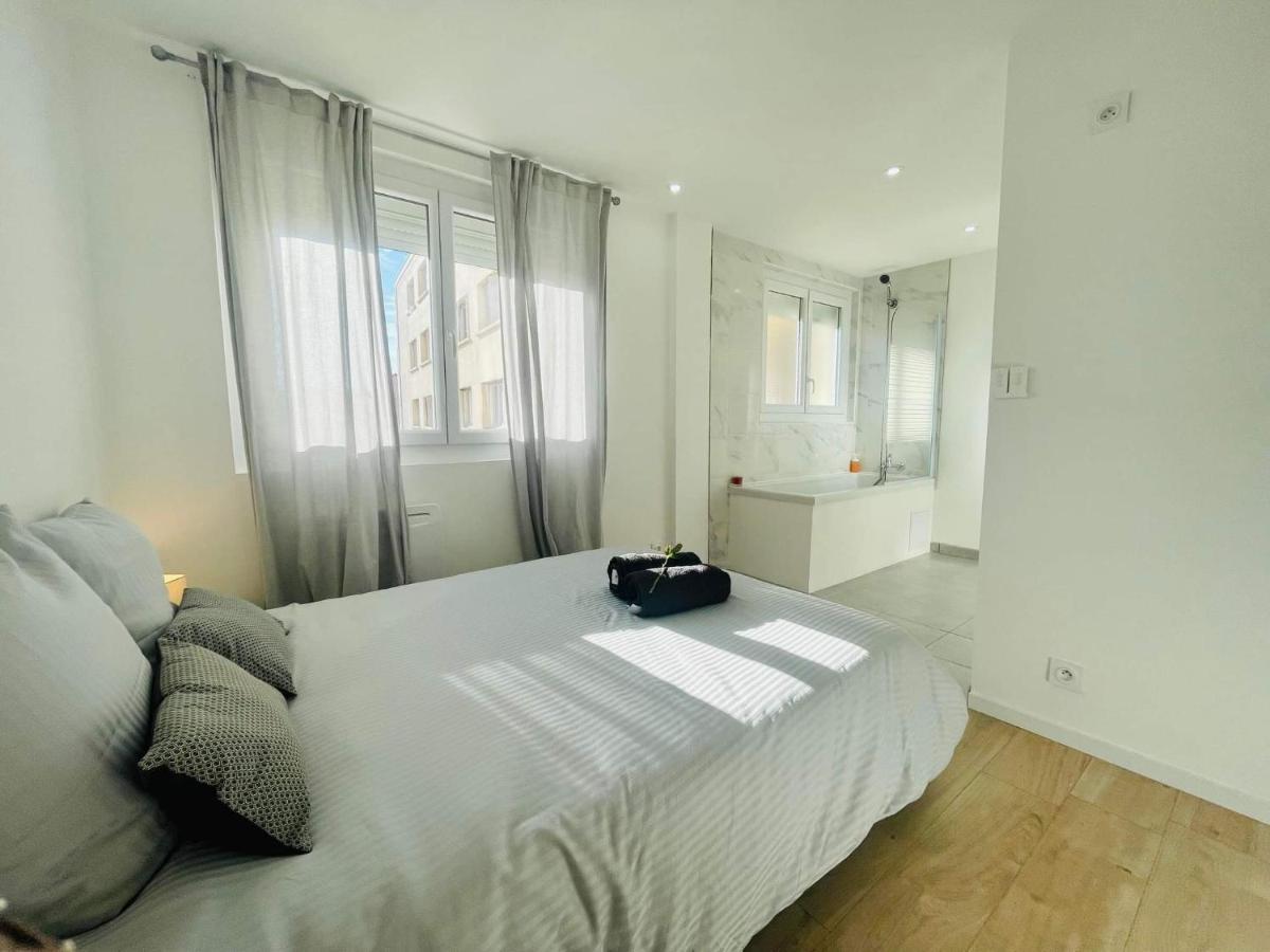 Le Terra-Cota 3 Ch Privees 10' Gare-Port Et Plage, Wfi, Cosy Toulon Bagian luar foto
