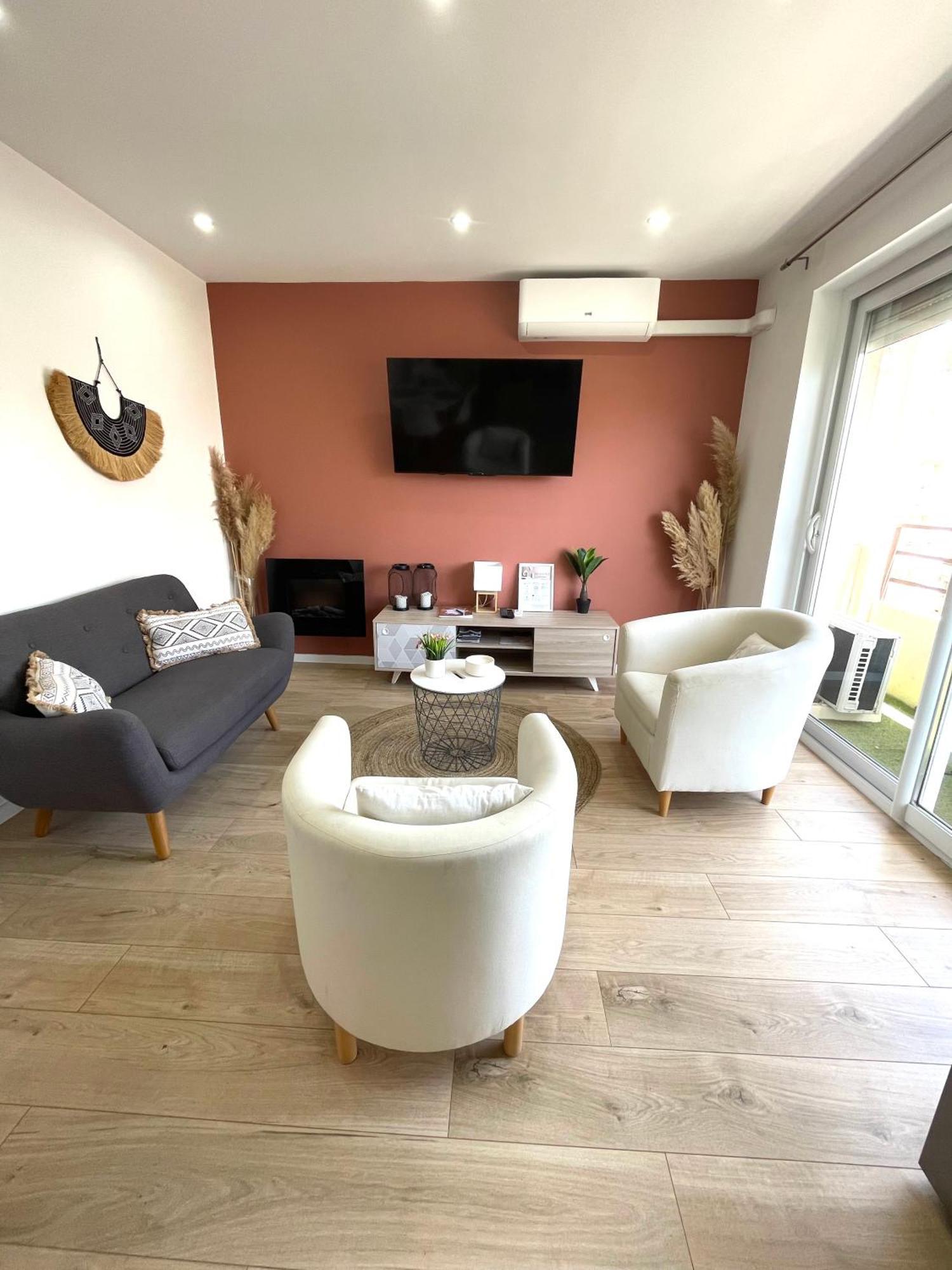 Le Terra-Cota 3 Ch Privees 10' Gare-Port Et Plage, Wfi, Cosy Toulon Bagian luar foto